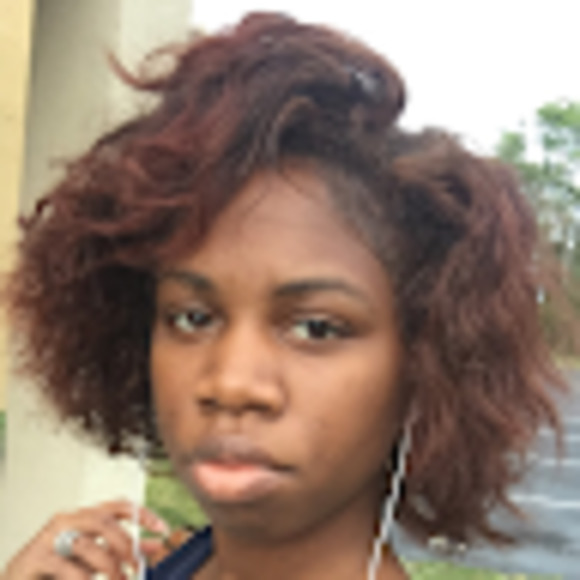 Meet your Posher, Kitty - Picture 1 of 1